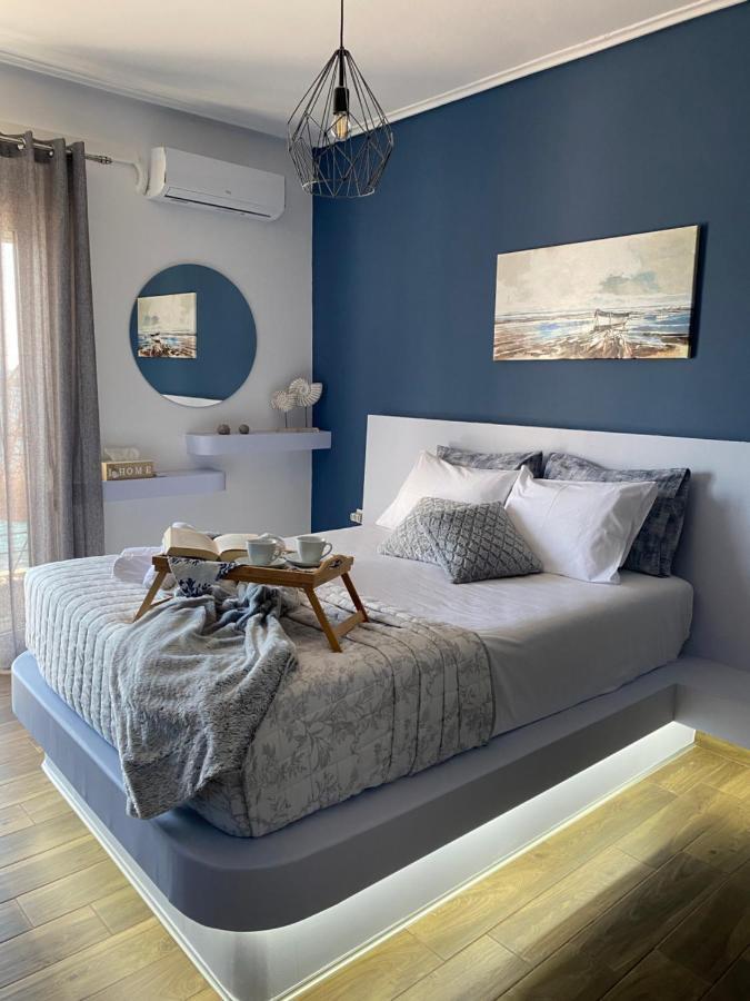 Seafront Kalamata Haven - Blue Luxury Suite Екстер'єр фото